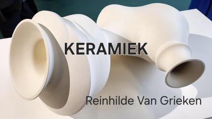 Lezingen: "Geen gemodder, 30 jaar klei", met kunstenares Reinhilde Van Grieken.